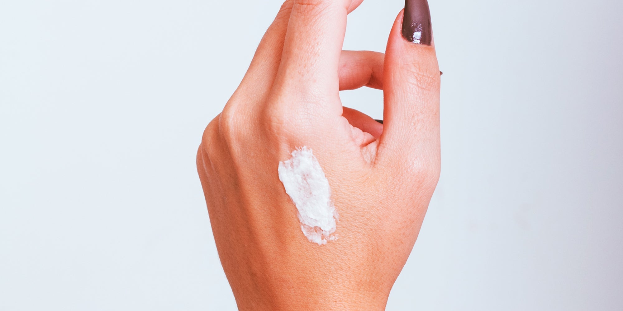 Mineral Sunscreen, No Stickiness: Finally, a Sunscreen That Feels Invisible - Days of Beauty